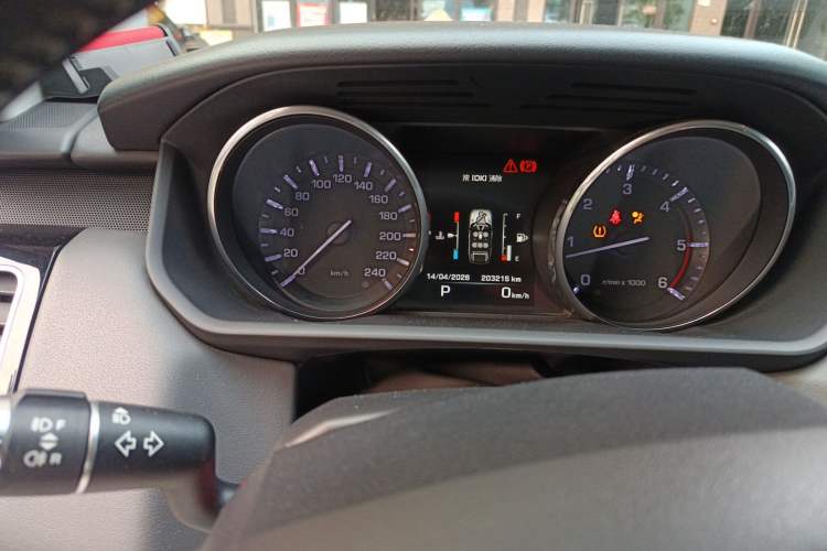 Used Land Rover Range Sport 2015 3.0 SDV6 HSE Instrument Cluster