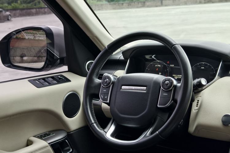 Used Land Rover Range Sport 2015 3.0 V6 HSE Gasoline U.S. Specification Interior 6