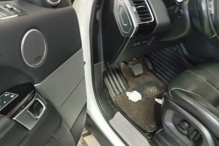 Used Land Rover Range Sport 2015 3.0 SDV6 HSE Driver Seat