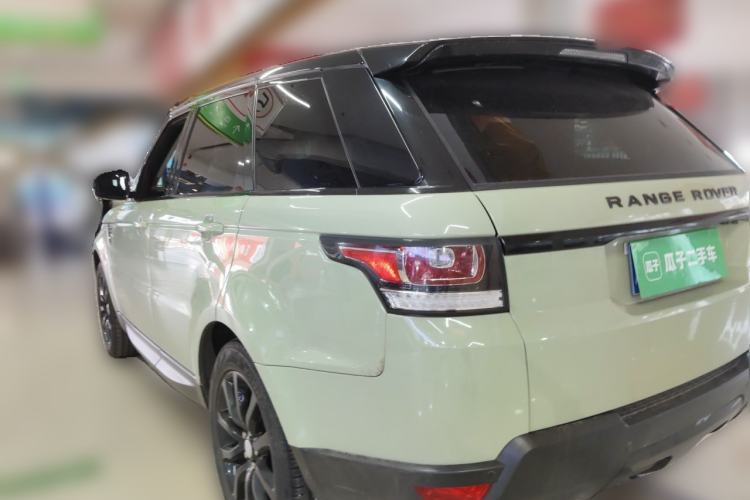 Used Land Rover Range Sport 2015 3.0 SDV6 HSE Rear Left 45 Deg