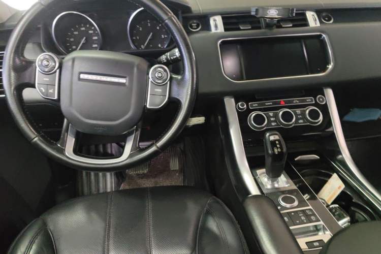 Used Land Rover Range Sport 2015 3.0 SDV6 HSE Steering Wheel