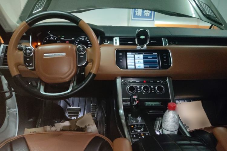 Used Land Rover Range Sport 2015 3.0 SC V6 HSE DYNAMIC Center Console