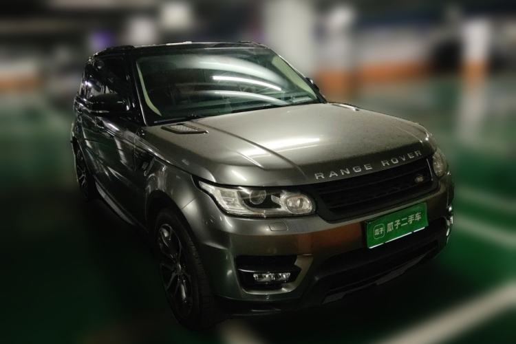 Used Land Rover Range Sport 2015 3.0 SC V6 HSE DYNAMIC Front Right 45 Deg