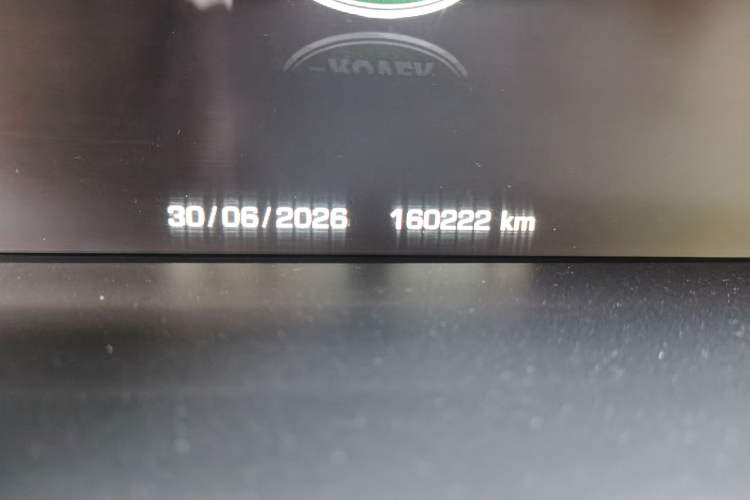 Used Land Rover Range Sport 2015 3.0 SC V6 HSE DYNAMIC Odometer Close Up