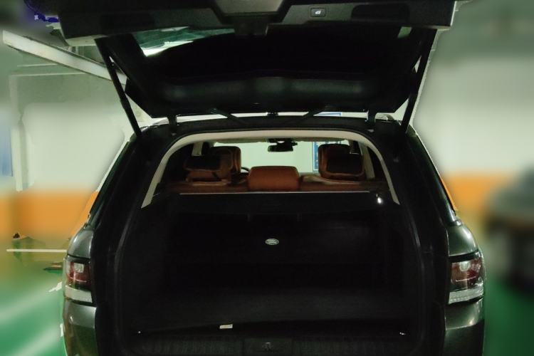 Used Land Rover Range Sport 2015 3.0 SC V6 HSE DYNAMIC Trunk