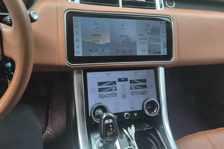 Used Land Rover Range Sport  Audio And AC Panel