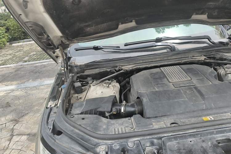 Used Land Rover Range Sport  Engine Bay Right