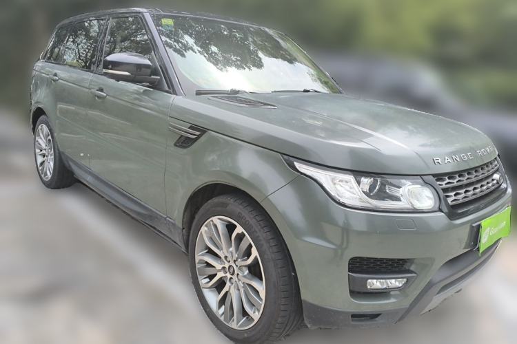 Used Land Rover Range Sport  Front Right 45 Deg