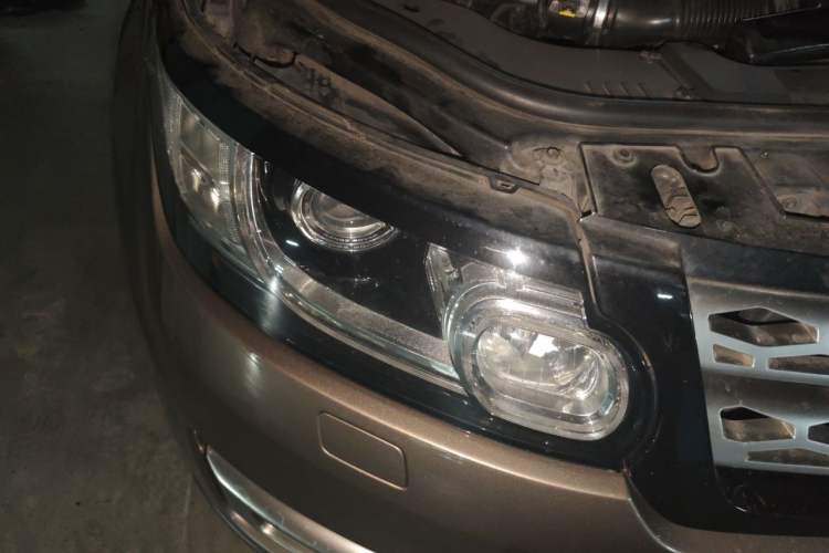 Used Land Rover Range Sport 2015 3.0 SC V6 HSE Right Front Headlight