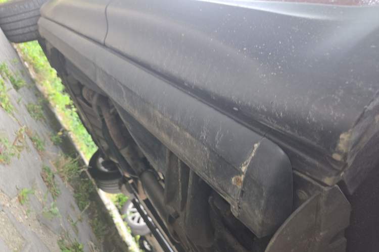 Used Land Rover Range Sport  Chassis Rear Left