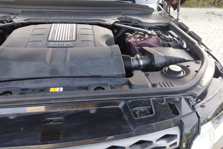 Used Land Rover Range Sport  Engine Bay Left