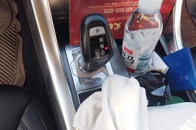 Used Land Rover Range Sport  Gear Lever
