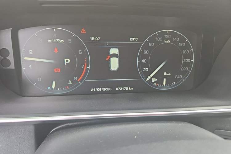 Used Land Rover Range Sport  Odometer Close Up