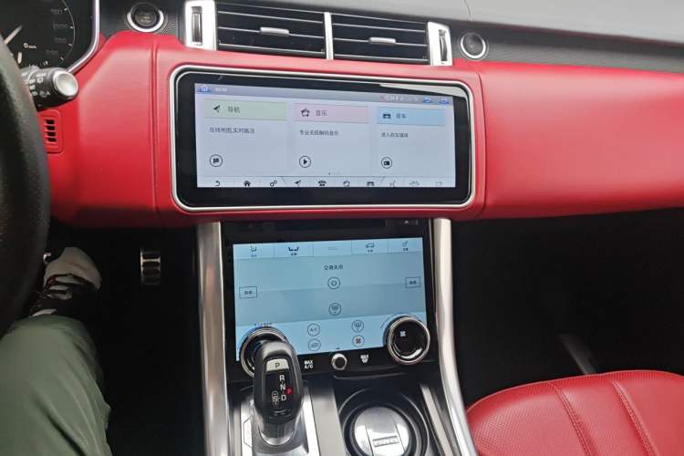 Used Land Rover Range Sport 2015 3.0 SC V6 HSE DYNAMIC Audio And AC Panel