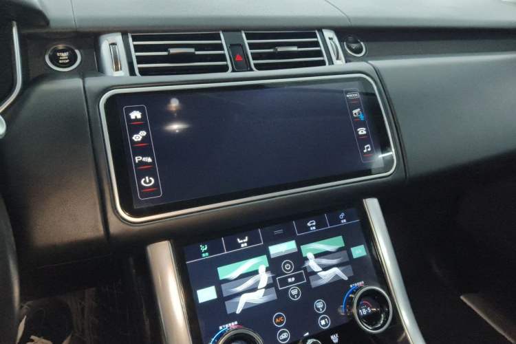 Used Land Rover Range Sport 2015 3.0 SC V6 HSE Audio And AC Panel