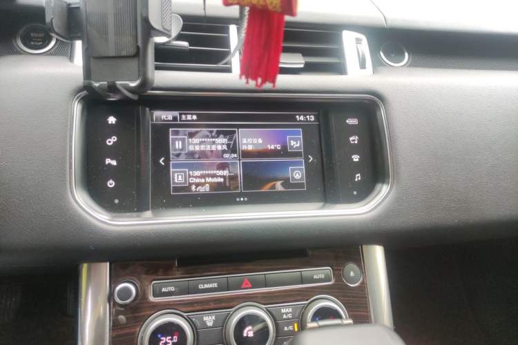 Used Land Rover Range Sport  Audio And AC Panel