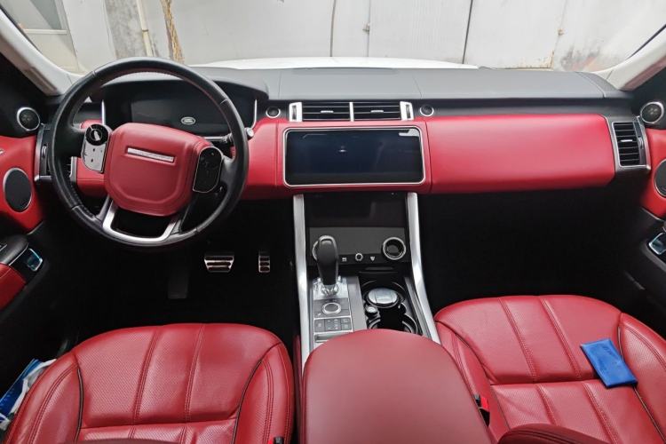 Used Land Rover Range Sport 2015 3.0 SC V6 HSE DYNAMIC Center Console