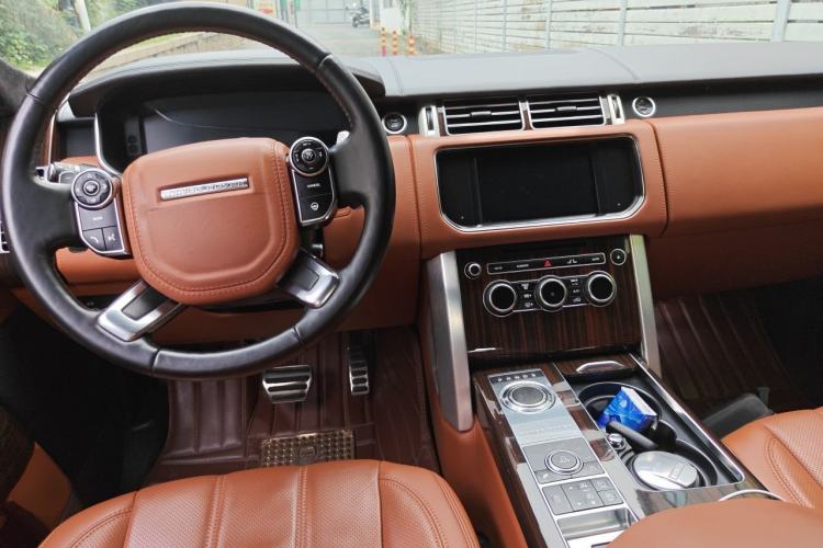 Used Land Rover Range Sport  Center Console
