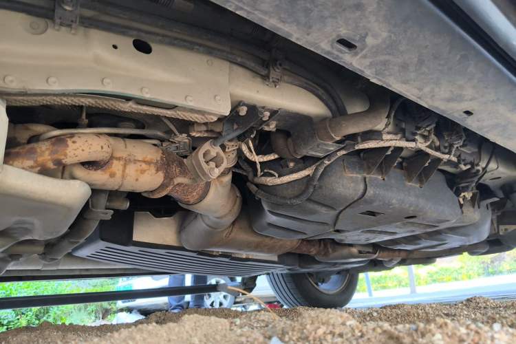 Used Land Rover Range Sport 2015 3.0 SDV6 HSE Chassis Front Left