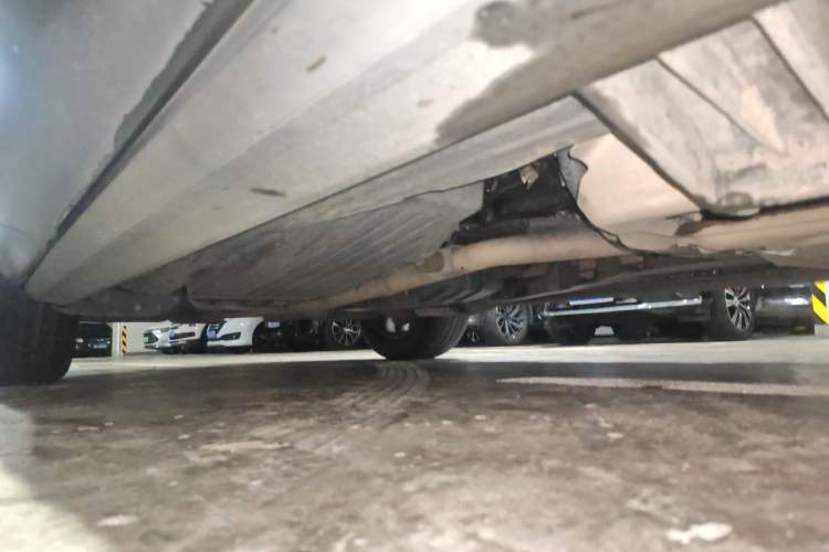 Used Land Rover Range Sport 2015 3.0 SDV6 HSE Chassis Front Right