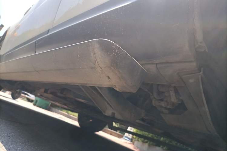 Used Land Rover Range Sport  Chassis Rear Left