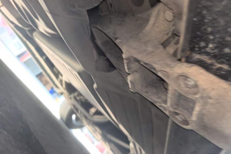 Used Land Rover Range Sport  Chassis Rear Right