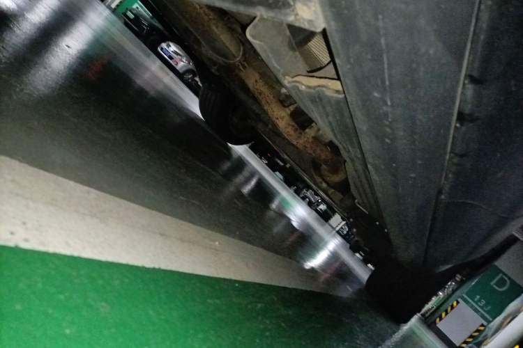 Used Land Rover Range Sport 2015 3.0 SC V6 HSE Chassis Rear Right