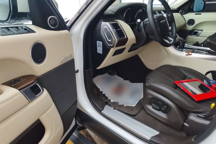 Used Land Rover Range Sport 2015 3.0 SDV6 HSE Driver Seat