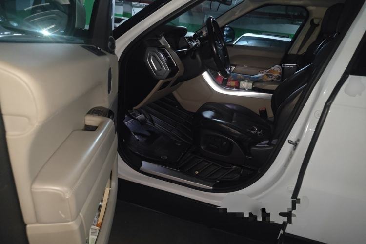 Used Land Rover Range Sport 2015 3.0 SC V6 HSE Driver Seat