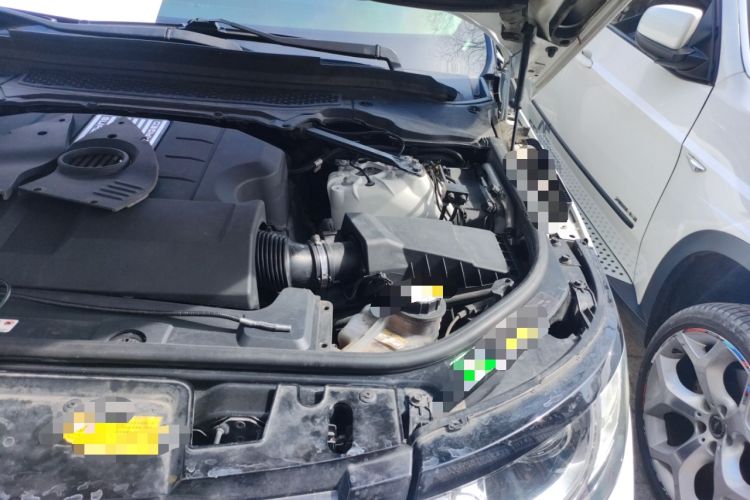 Used Land Rover Range Sport 2015 3.0 SC V6 HSE DYNAMIC Engine Bay Left