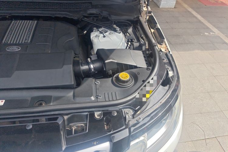 Used Land Rover Range Sport 2015 3.0 SC V6 HSE Engine Bay Left