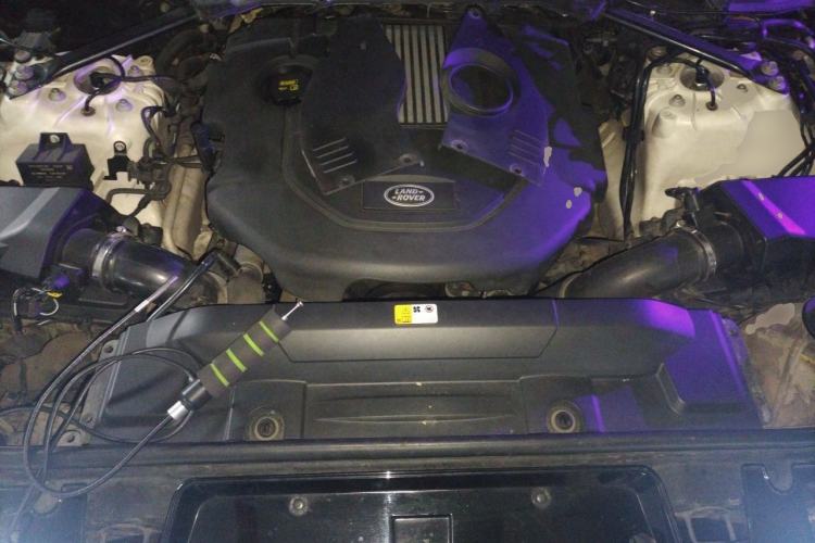 Used Land Rover Range Sport 2015 3.0 SDV6 HSE DYNAMIC Engine Bay