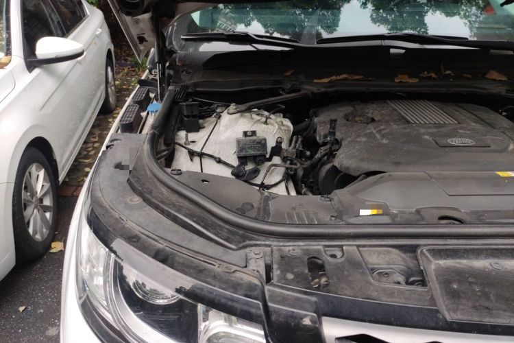 Used Land Rover Range Sport  Engine Bay Right