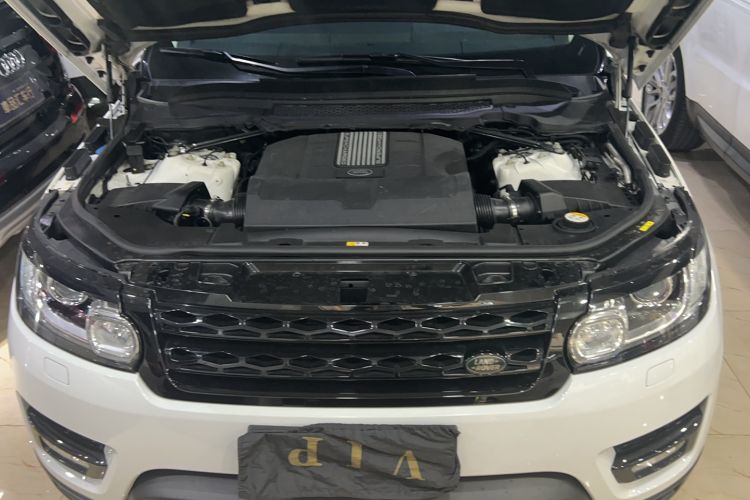 Used Land Rover Range Sport 2015 3.0 SC V6 HSE DYNAMIC Engine Bay
