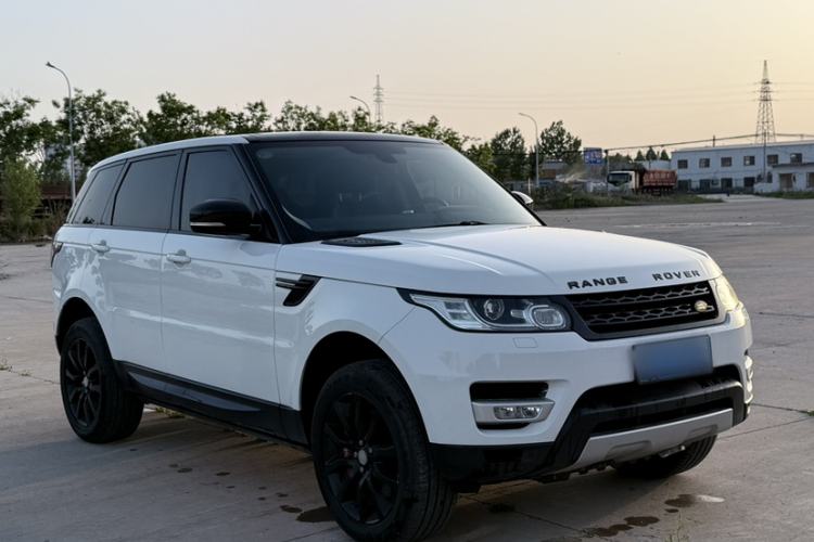 Used Land Rover Range Sport 2015 3.0 SDV6 HSE Exterior 2