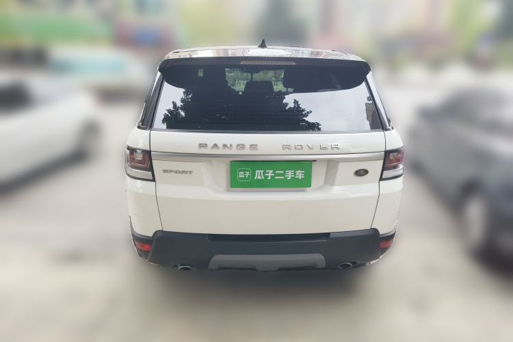 Used Land Rover Range Sport 2015 3.0 SDV6 HSE Exterior 4