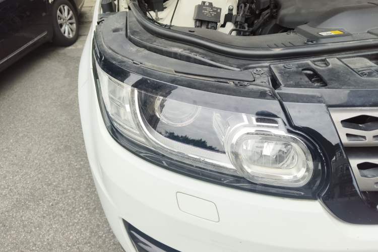 Used Land Rover Range Sport 2015 3.0 SDV6 HSE Exterior 6