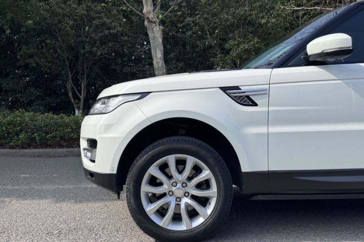 Used Land Rover Range Sport 2015 3.0 SC V6 HSE Exterior 6