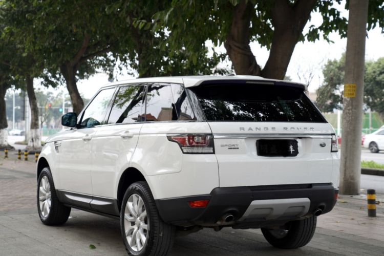 Used Land Rover Range Sport 2015 3.0 SDV6 HSE Exterior 8