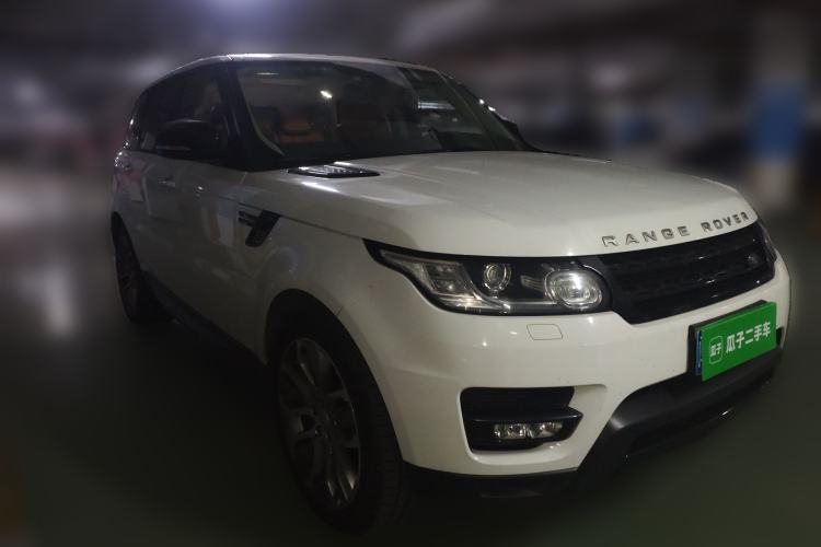 Used Land Rover Range Sport 2015 3.0 SC V6 HSE DYNAMIC Front Right 45 Deg