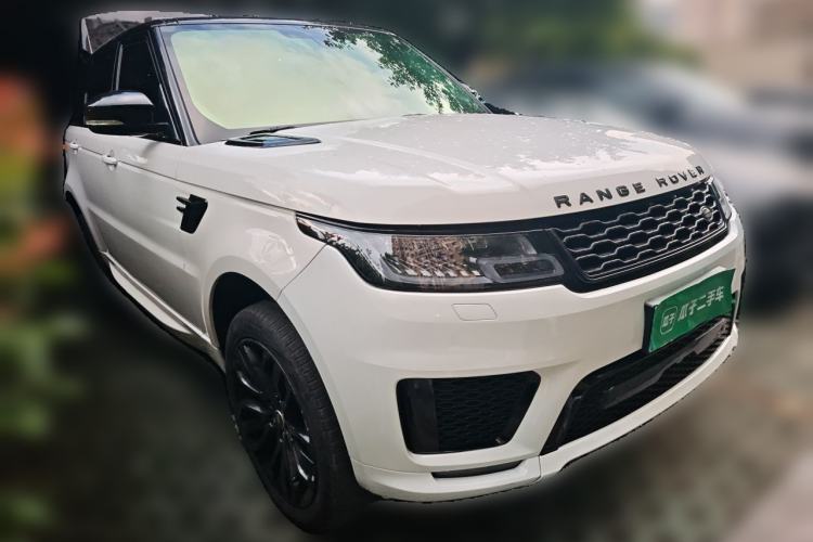 Used Land Rover Range Sport 2015 3.0 SC V6 HSE Front Right 45 Deg
