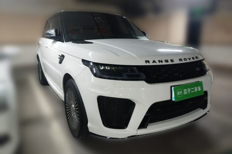 Used Land Rover Range Sport 2015 3.0 SDV6 HSE DYNAMIC Front Right 45 Deg