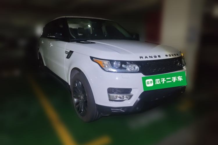 Used Land Rover Range Sport  Front Right 45 Deg