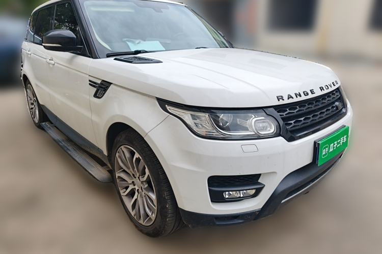 Used Land Rover Range Sport 2015 3.0 SC V6 HSE DYNAMIC Front Right 45 Deg