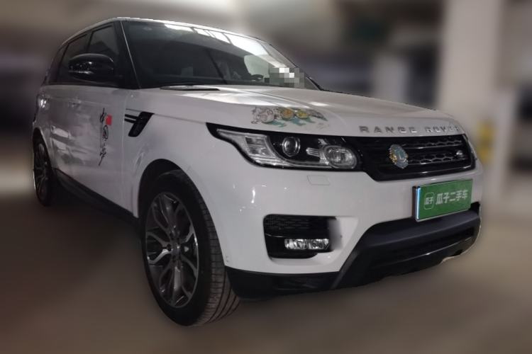 Used Land Rover Range Sport 2015 3.0 SC V6 HSE DYNAMIC Front Right 45 Deg