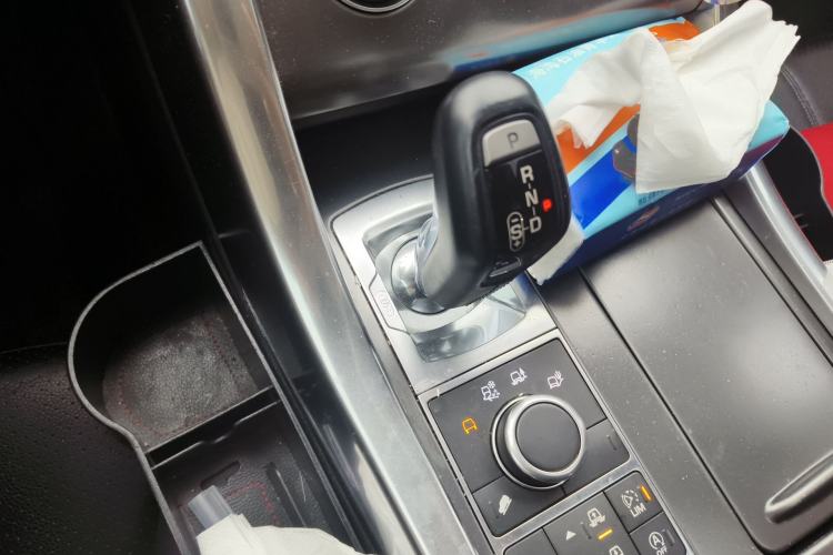 Used Land Rover Range Sport 2015 3.0 SDV6 HSE Gear Lever