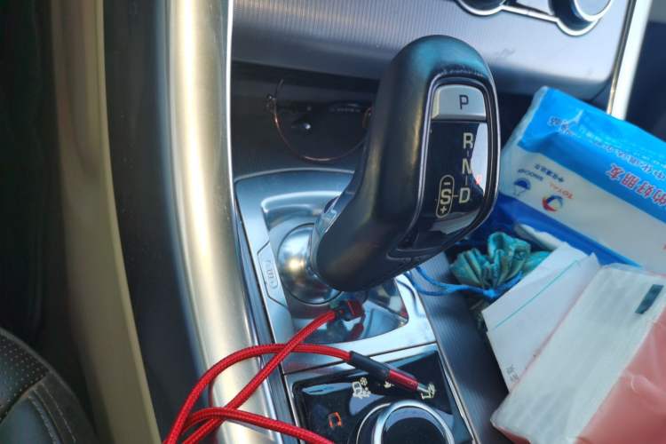 Used Land Rover Range Sport 2015 3.0 SC V6 HSE Gear Lever