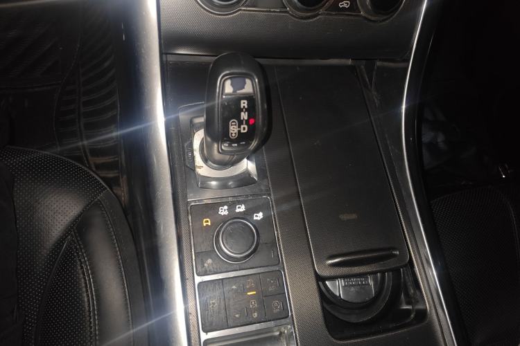 Used Land Rover Range Sport 2015 3.0 SDV6 HSE DYNAMIC Gear Lever