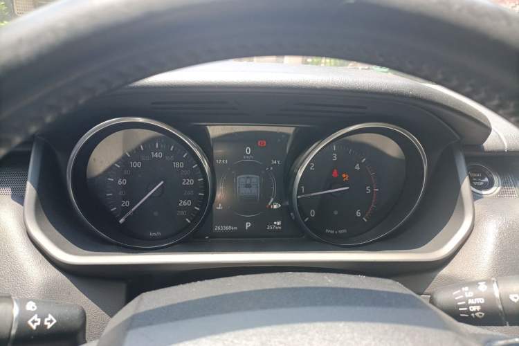 Used Land Rover Range Sport  Instrument Cluster