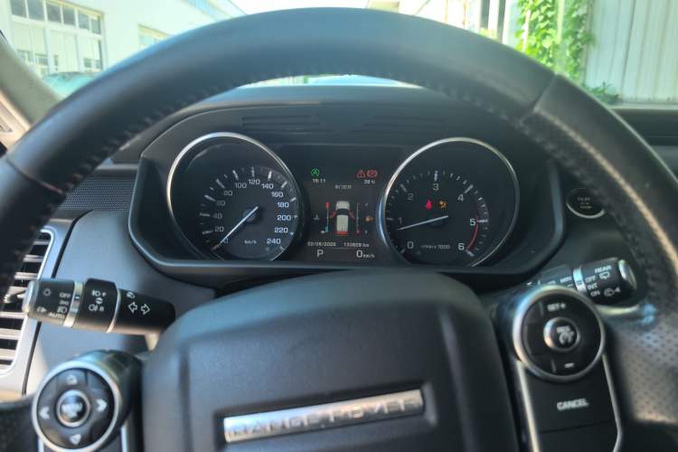 Used Land Rover Range Sport  Instrument Cluster